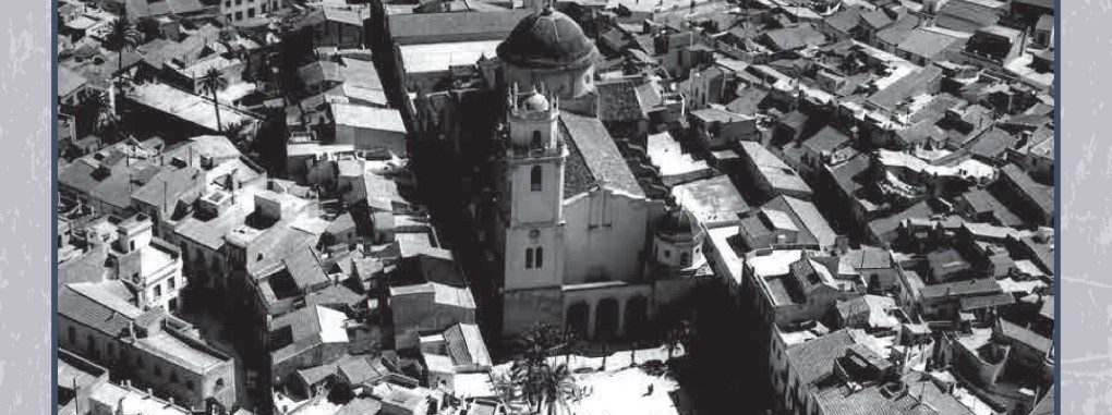 El Archivo Municipal “Clara Campoamor” difunde una fotografía aérea de la iglesia de Nuestra Señora de Belén en 1955