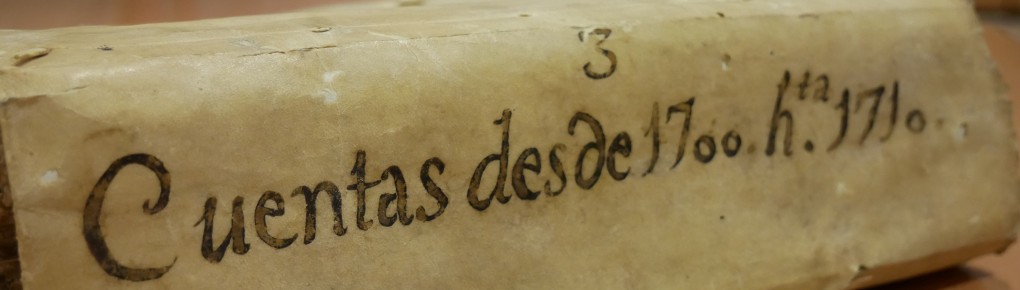 El Archivo Municipal “Clara Campoamor” recibe una visita técnica de la Generalitat Valenciana para restaurar el Libro de Cuentas del siglo XVIII